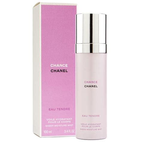 chanel voile hydratant|Chanel moisture mist.